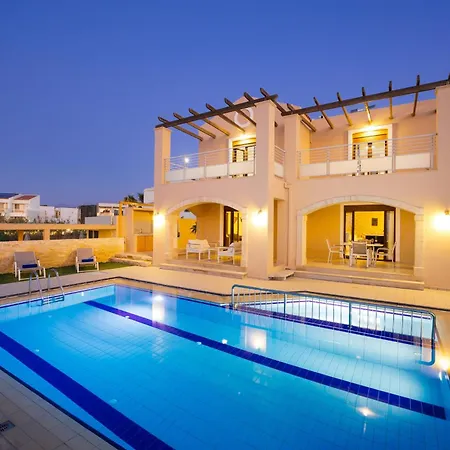 Front Avra * Rethymno