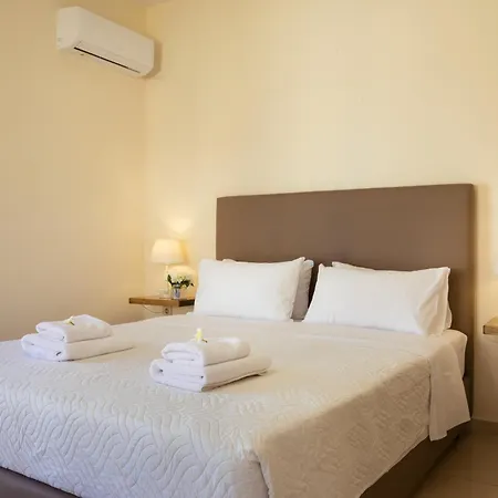 Front Avra * Retimno