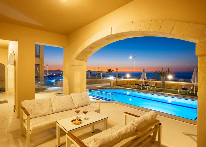 Willa Front Avra Retimno