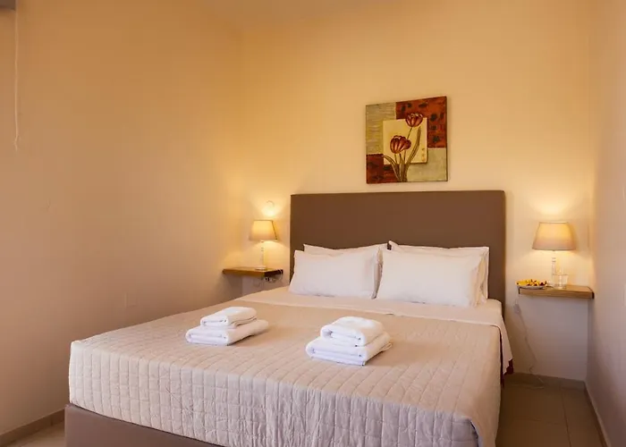 Front Avra Willa Retimno