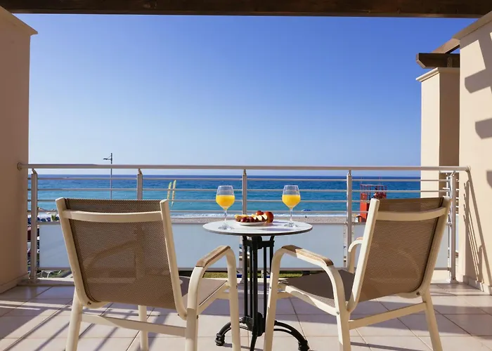 Willa Front Avra Retimno