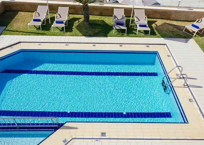 Front Avra * Rethymno (Crete)