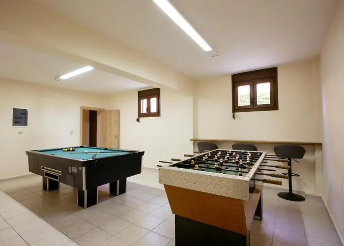 Front Avra Rethymno (Crete)