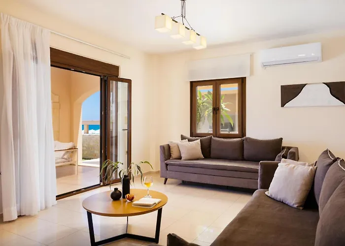 Front Avra Rethymno (Crete)