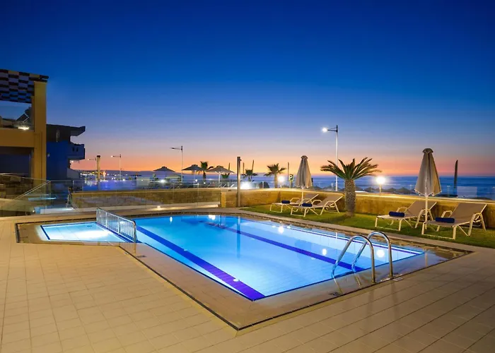 Front Avra * Rethymno (Crete)