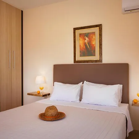 וילה Front Avra העיירה רתימנו